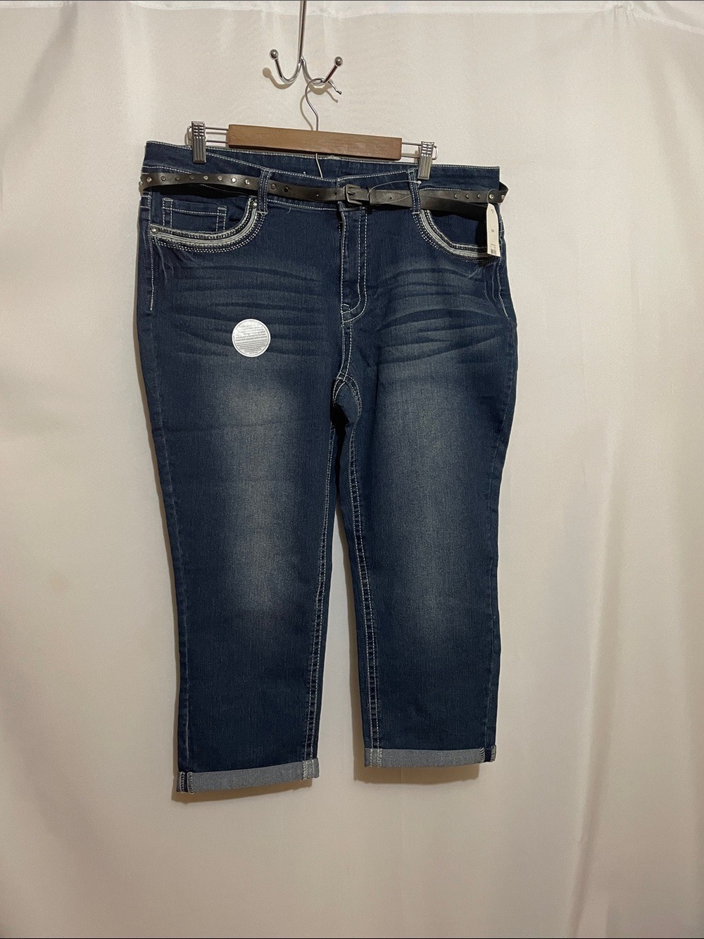 Faded Glory Dark Wash Women’s Capri Jeans - Comfort Stretch 18W